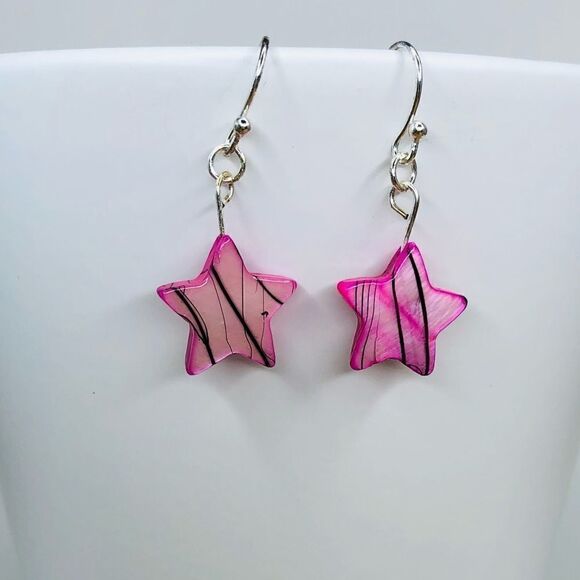 Pink shell stars, perfect summer earrings! - Picture 1 of 2